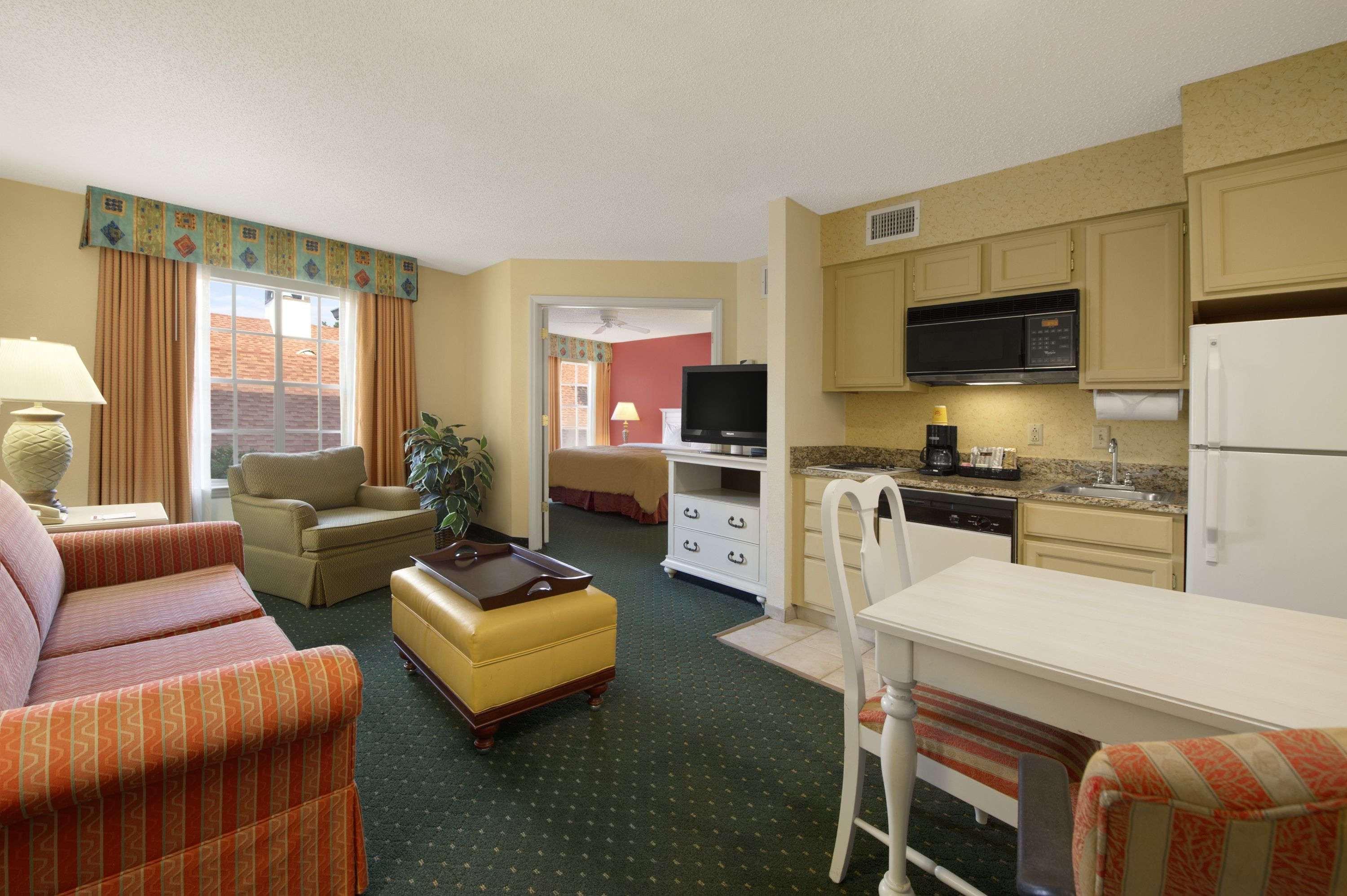 Hawthorn Suites By Wyndham Джаксънвил Екстериор снимка