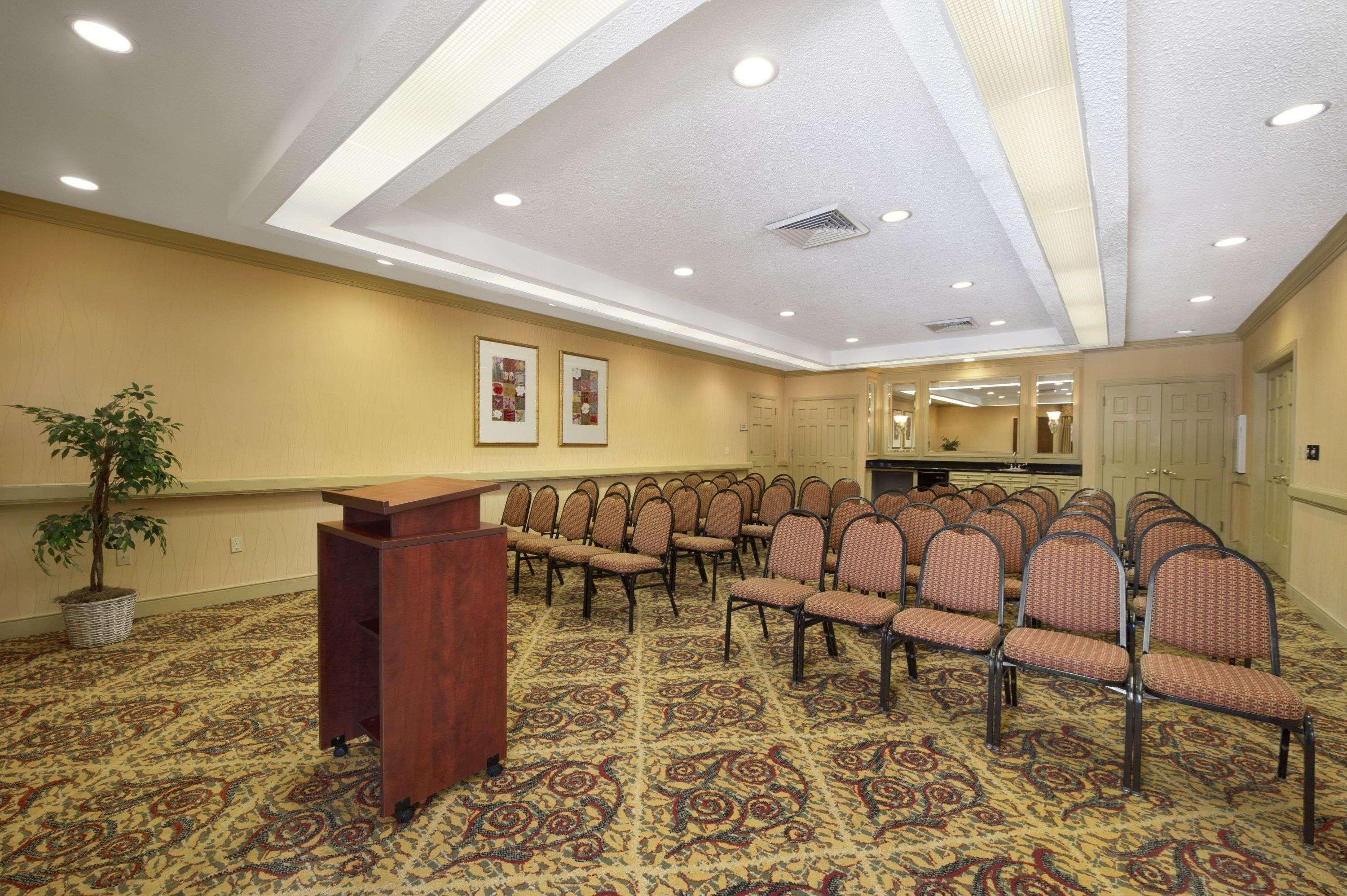 Hawthorn Suites By Wyndham Джаксънвил Екстериор снимка