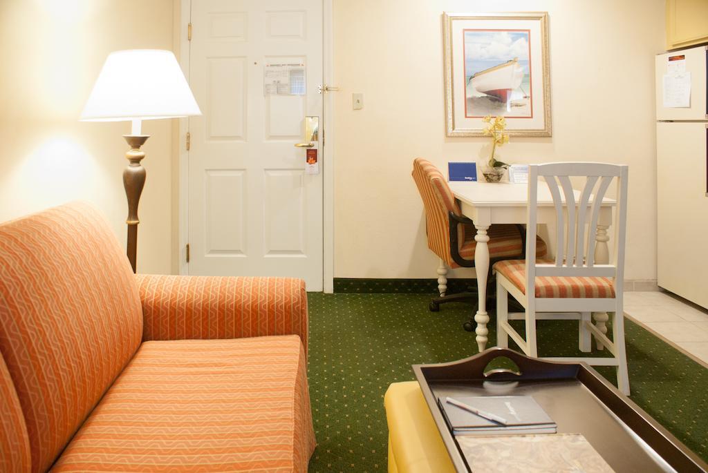 Hawthorn Suites By Wyndham Джаксънвил Екстериор снимка